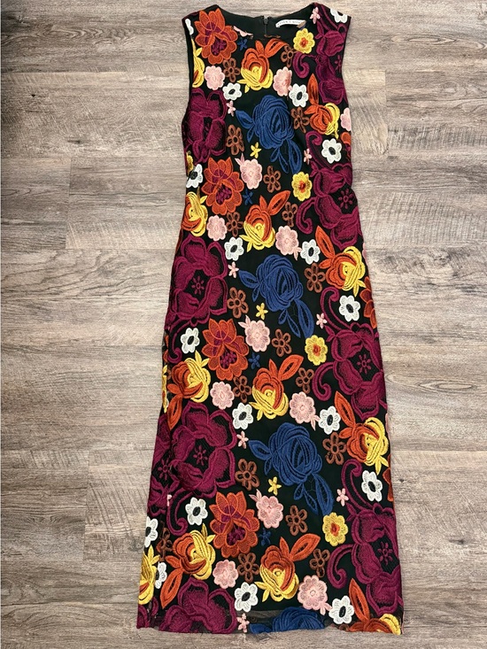 Alice + Olivia Dresses & Skirts - Alice and Olivia Embroidered Bodycon